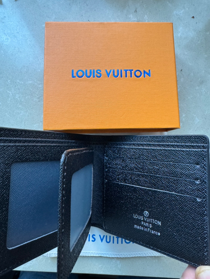 Louis Vuitton Monogram Shadow Bifold Wallet Thumbnail 5